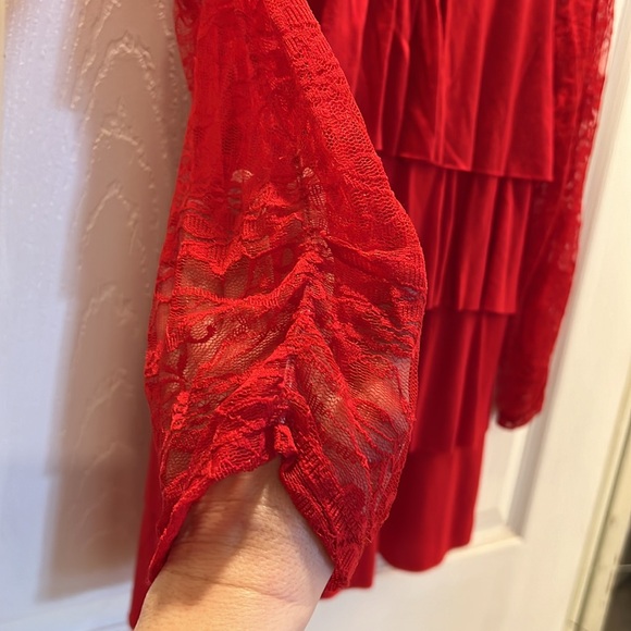 Red Ruffle Lace Top - Picture 4 of 8